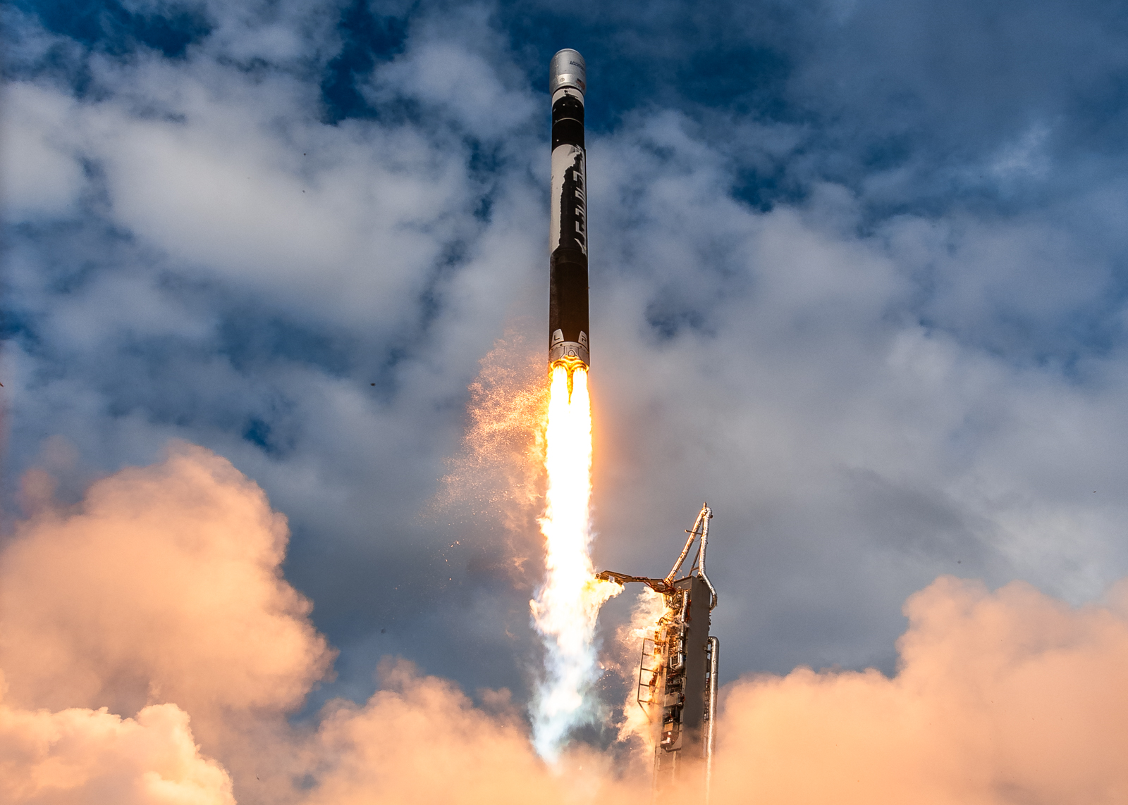 Decollo del razzo Alpha per la missione FLTA004